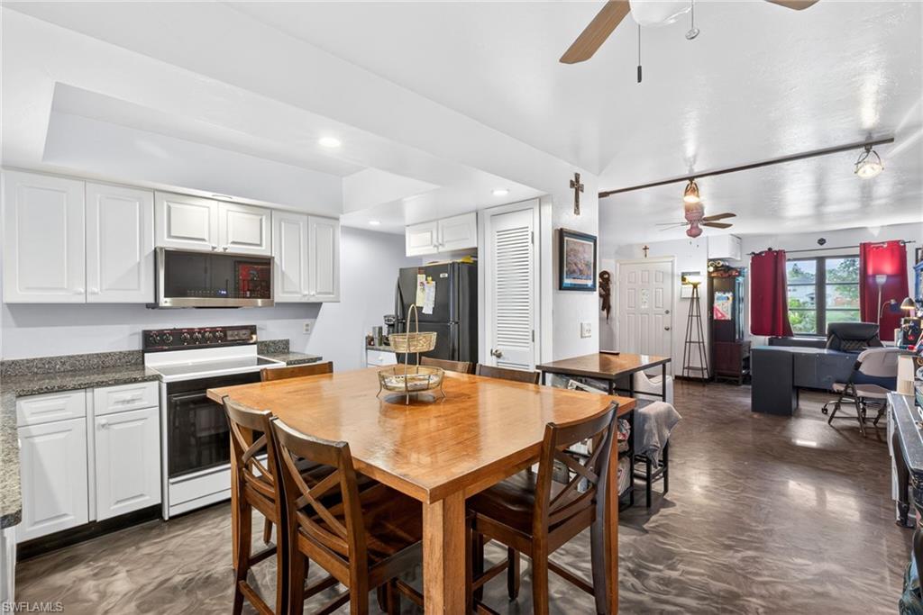 CAPE CORAL - Residential Income
