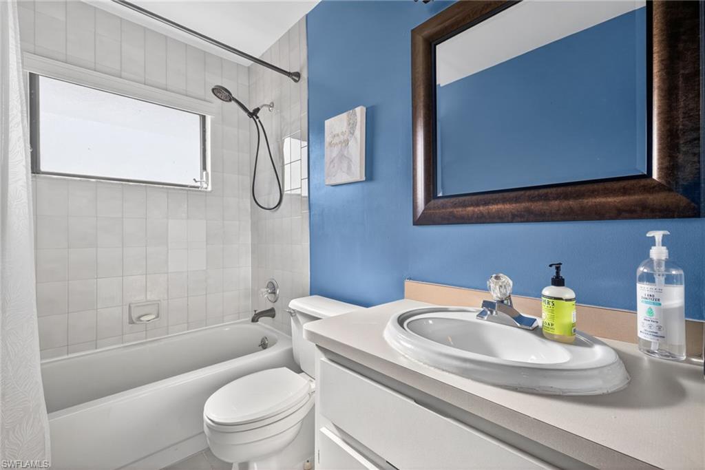 CAPE CORAL - Residential Income
