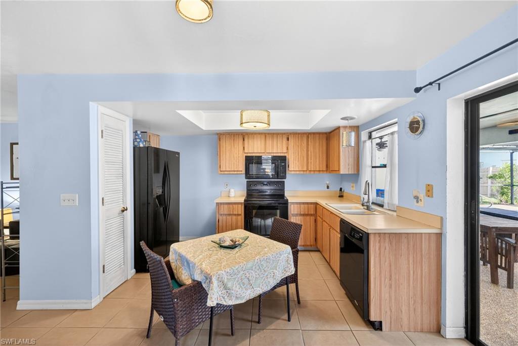 CAPE CORAL - Residential Income
