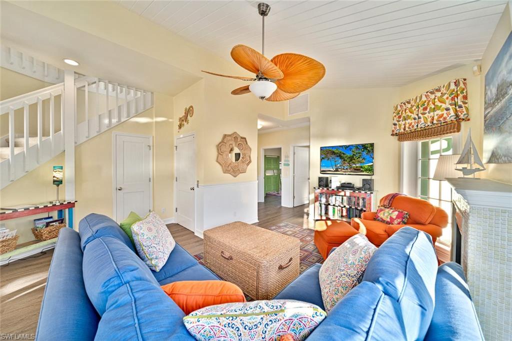 CAPTIVA BEACH VILLAS - Residential