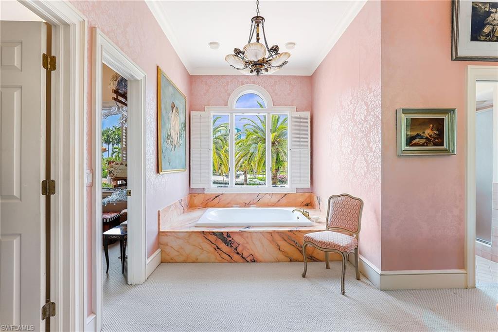 VENETIAN ESTATES - Residential