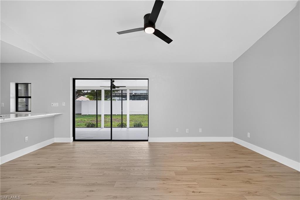 CAPE CORAL - Residential