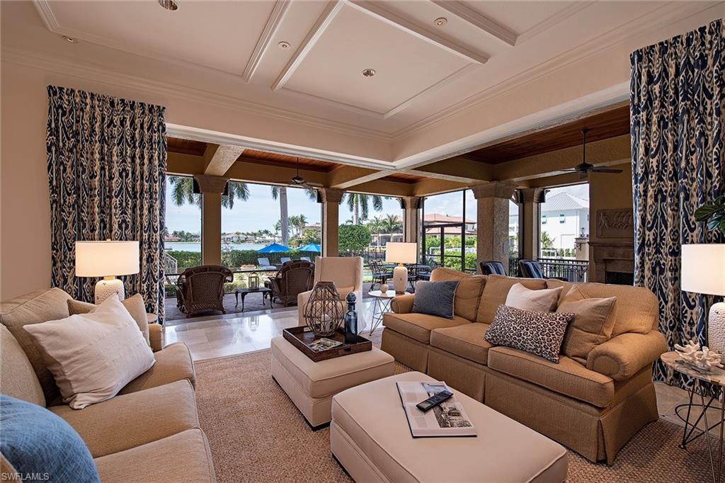 MARCO BEACH - Residential