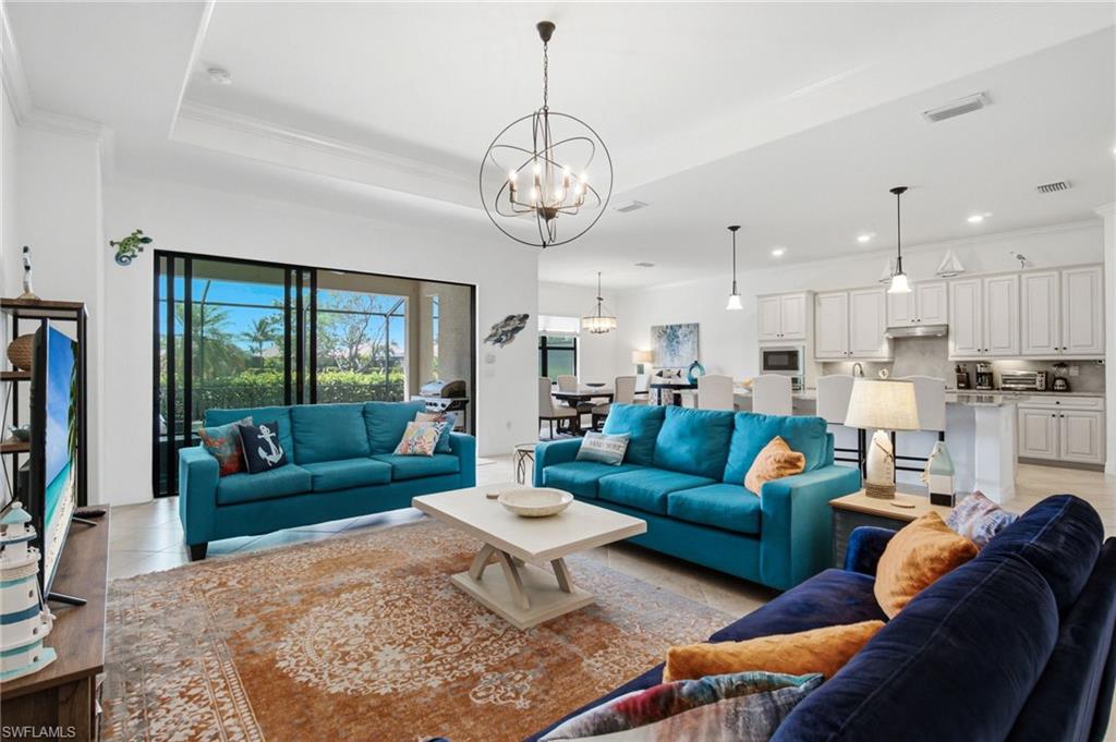 BONITA NATIONAL GOLF AND COUNTRY CLUB - Residential Lease