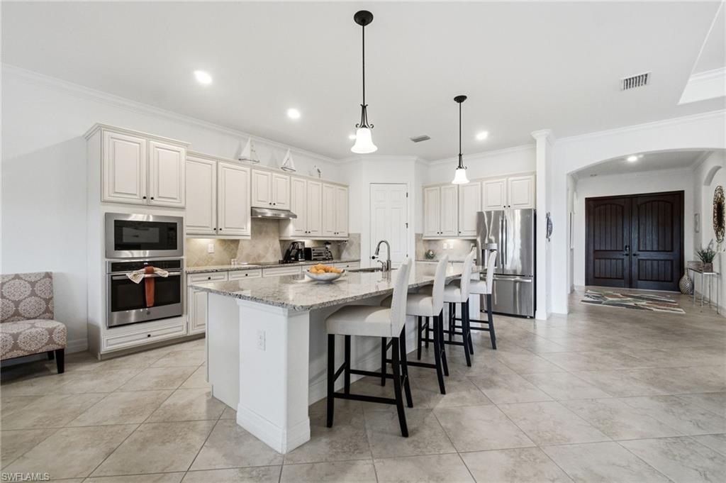 BONITA NATIONAL GOLF AND COUNTRY CLUB - Residential Lease