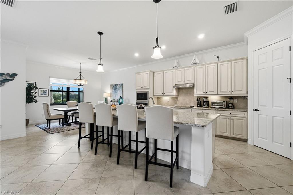 BONITA NATIONAL GOLF AND COUNTRY CLUB - Residential Lease