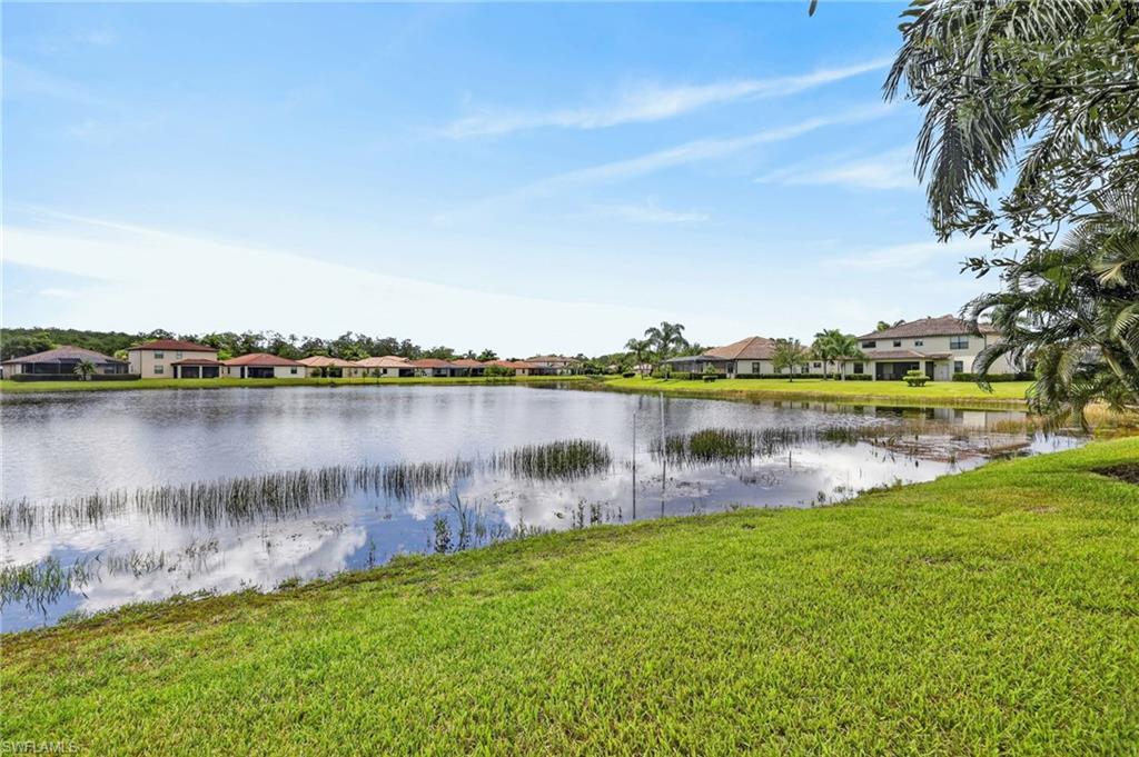 REFLECTION ISLES - Residential