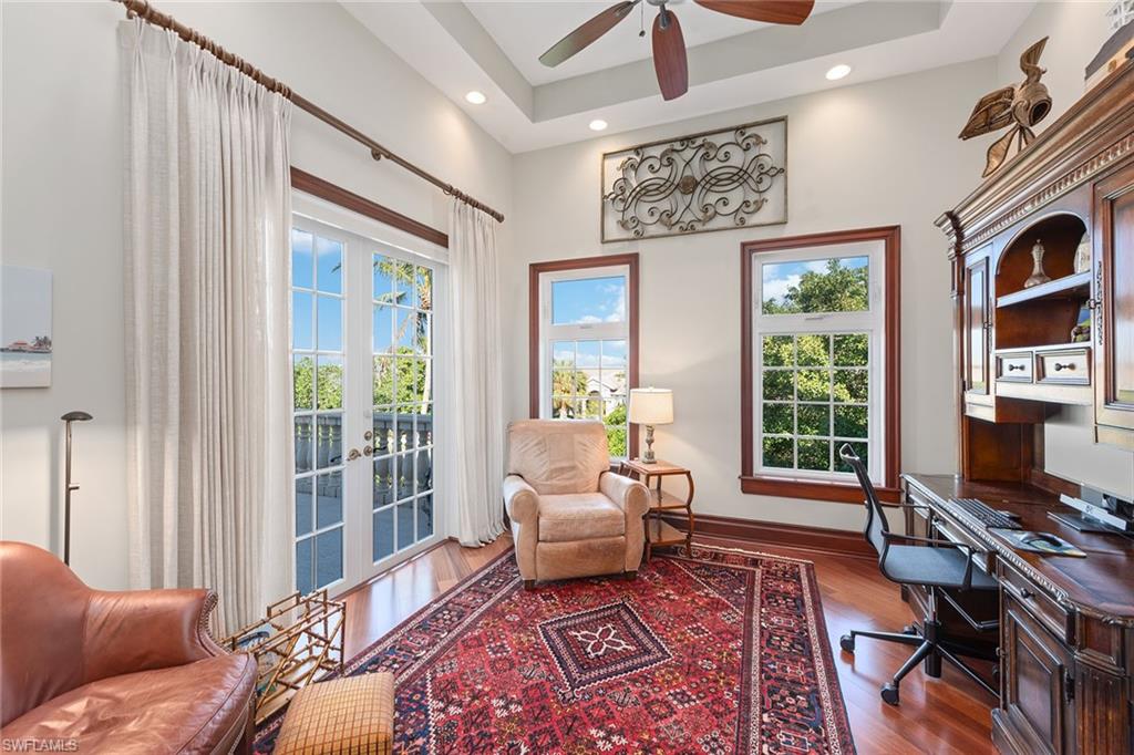 KEY MARCO - Residential