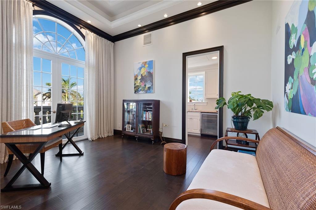 KEY MARCO - Residential