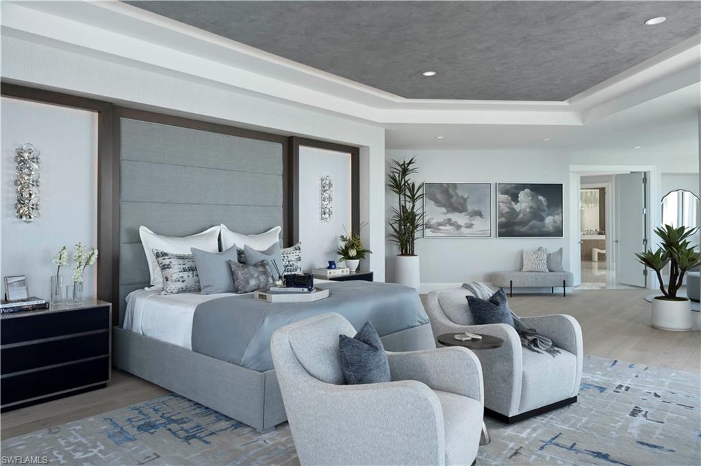 REGENT - Residential