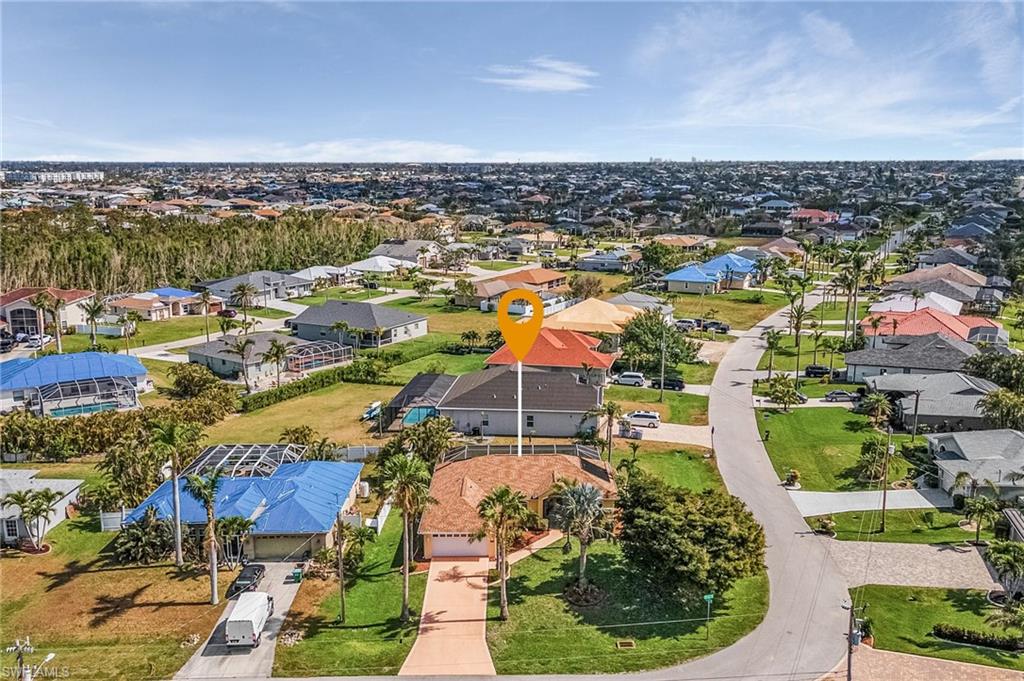 CAPE CORAL - Residential