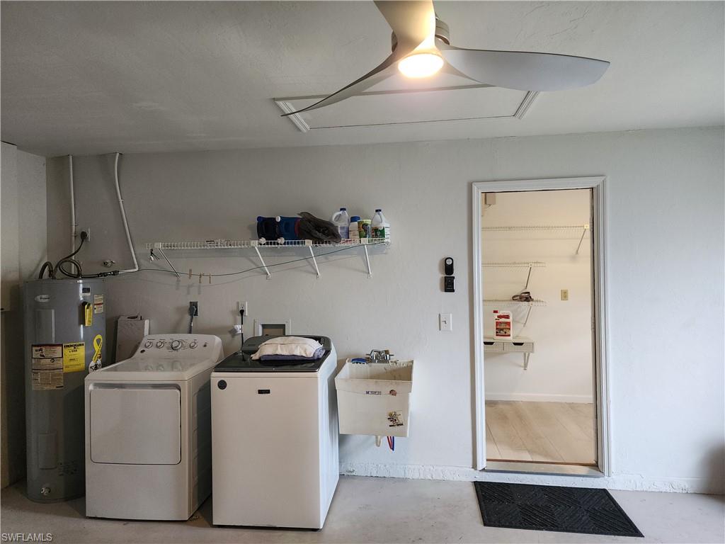 CAPE CORAL - Residential Lease