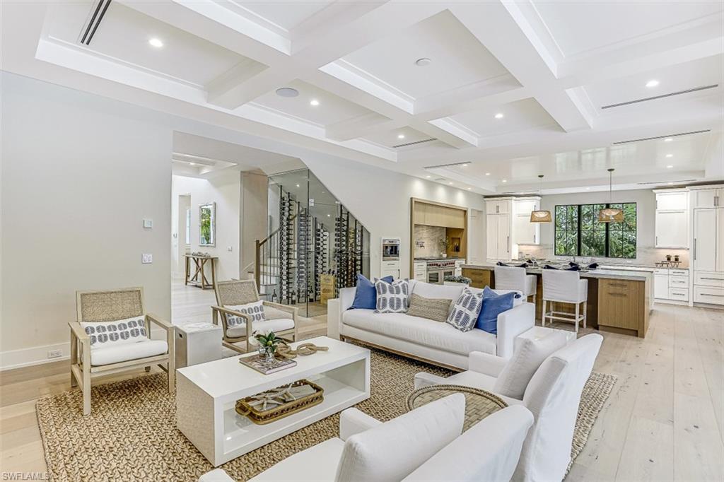 OLDE NAPLES - Residential