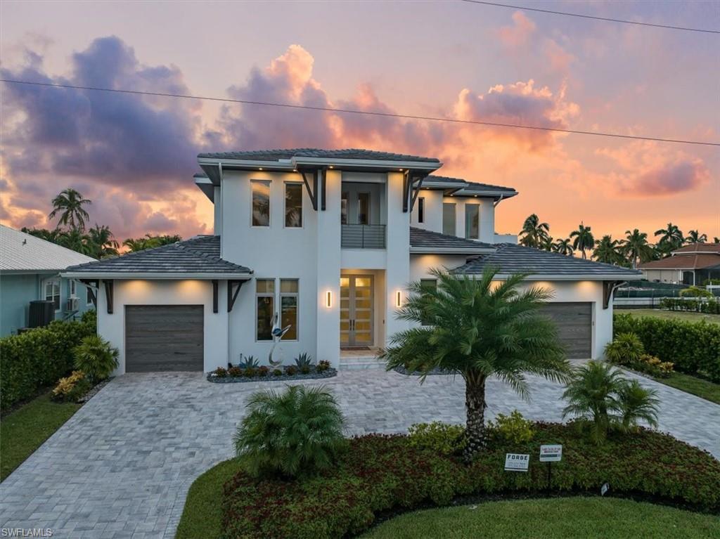 ROYAL HARBOR - Residential