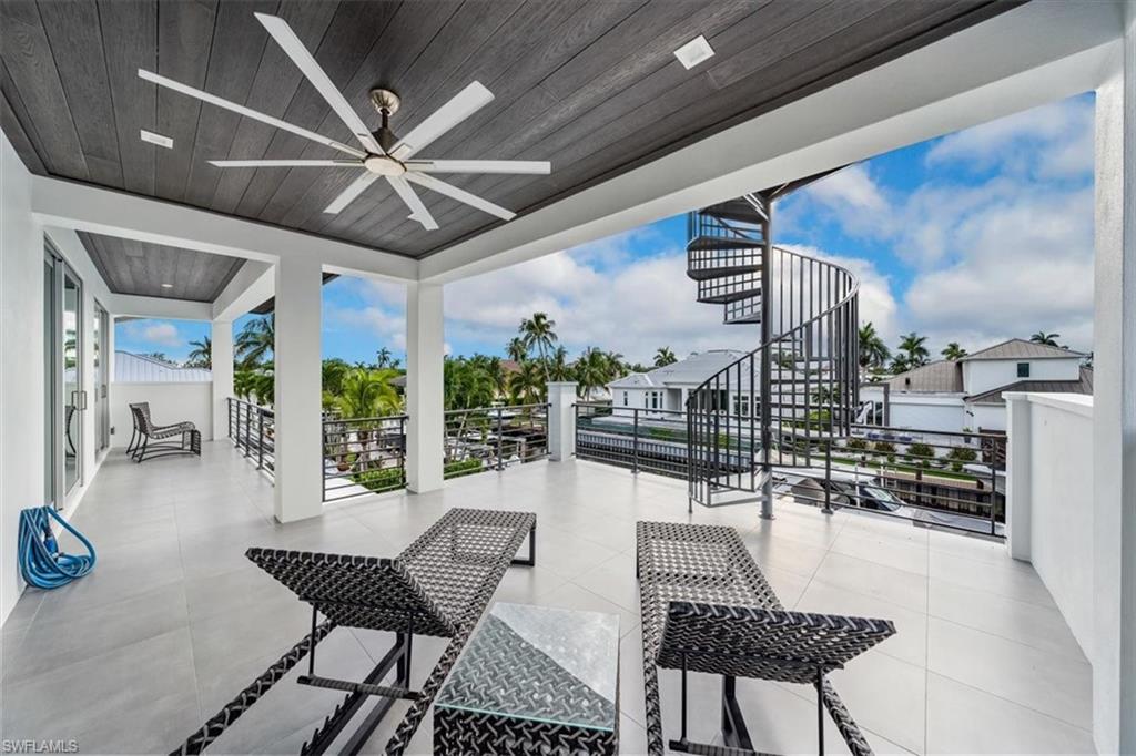 ROYAL HARBOR - Residential