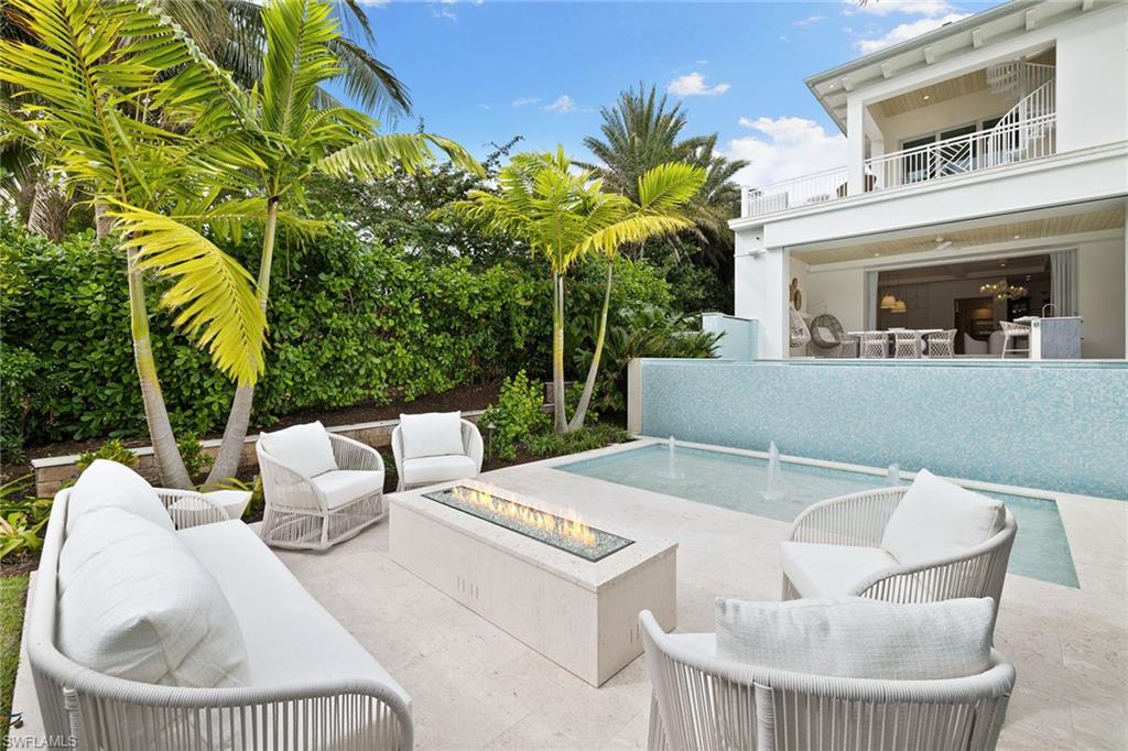 SABRE CAY - Residential
