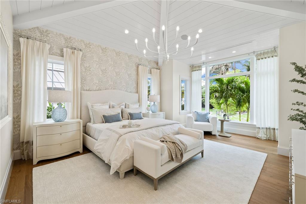 SABRE CAY - Residential