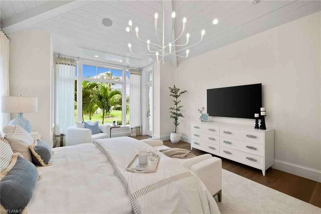 SABRE CAY - Residential