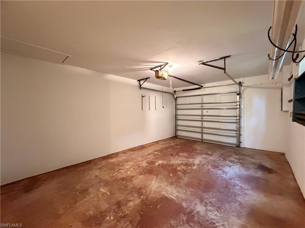 SAN CARLOS PARK - Residential Lease