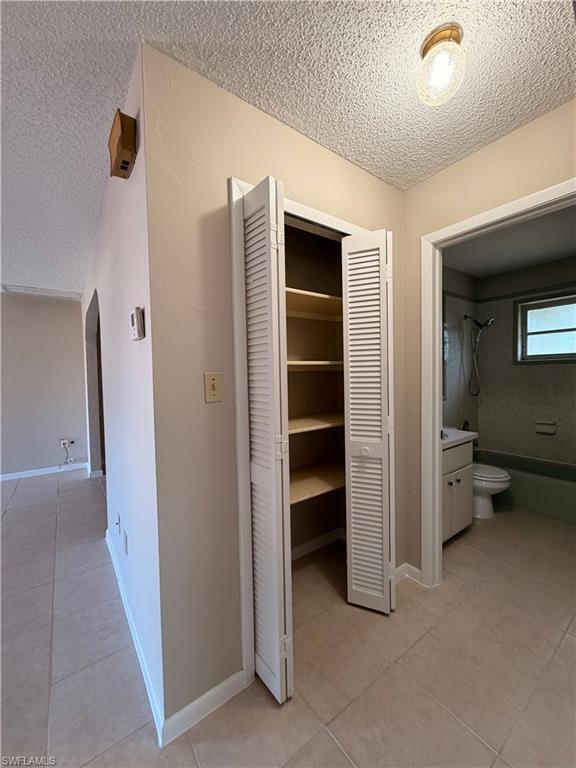 SAN CARLOS PARK - Residential Lease