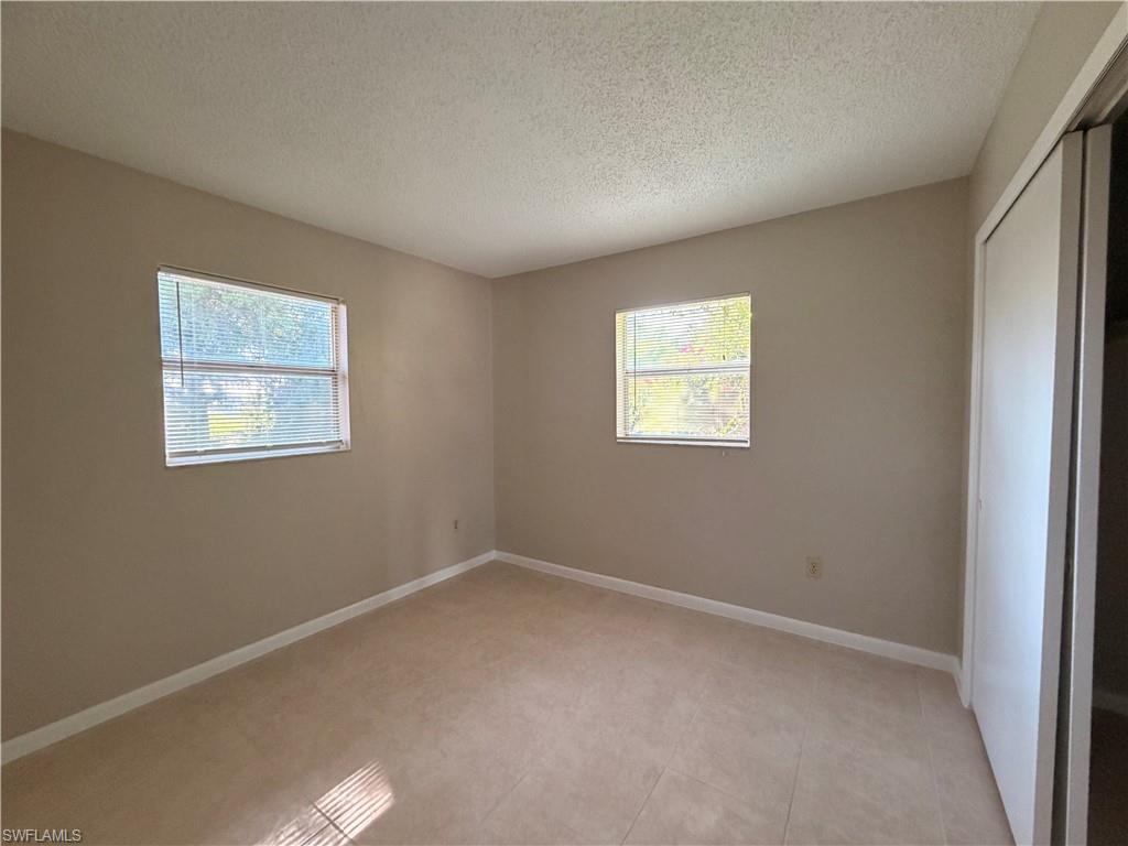 SAN CARLOS PARK - Residential Lease