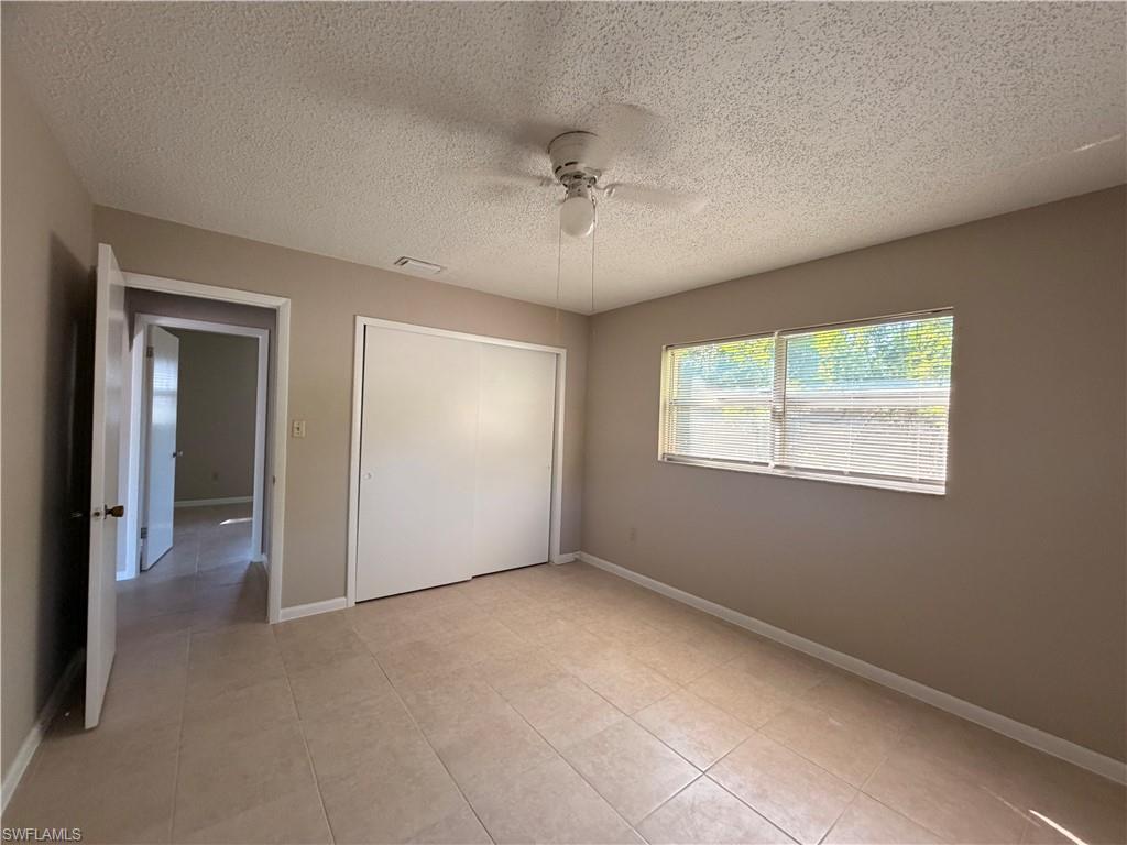 SAN CARLOS PARK - Residential Lease