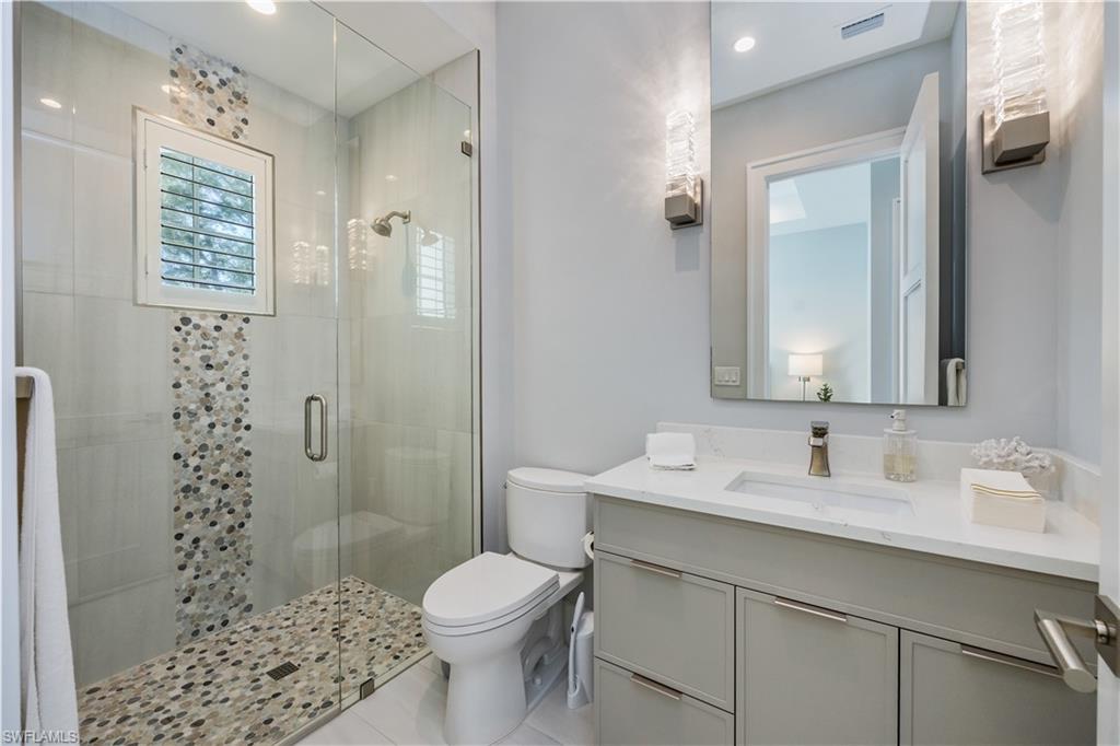 GOLDEN SHORES - Residential