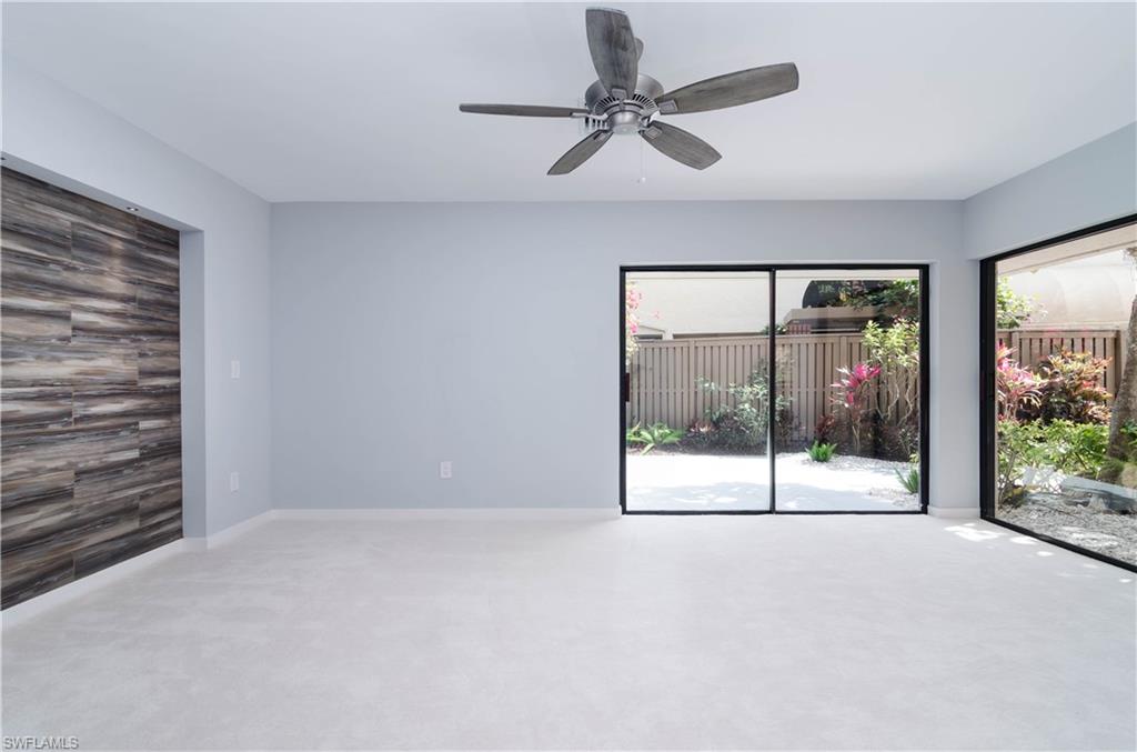 BAY VILLAS - Residential