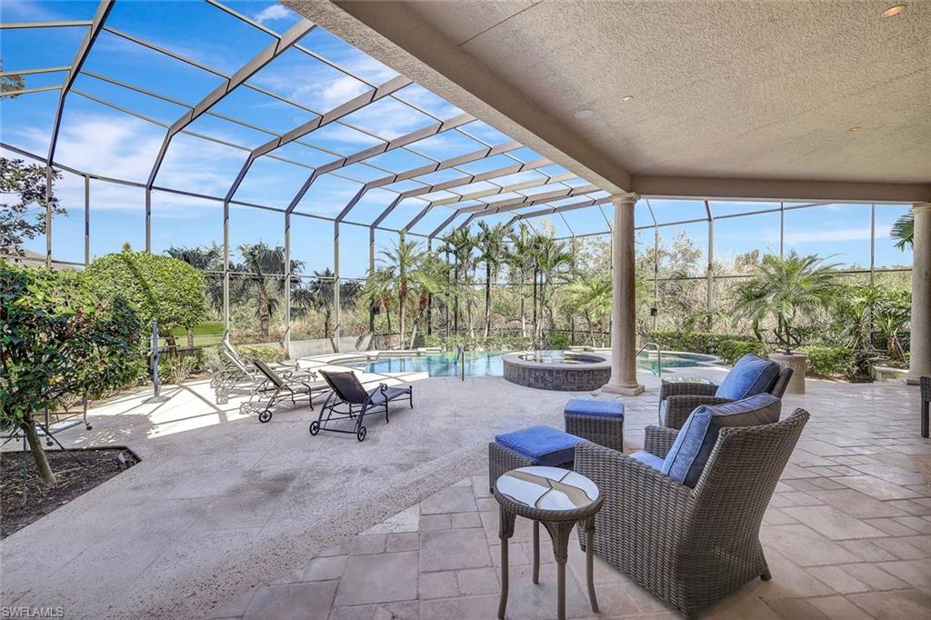 BAY WOODS - Residential