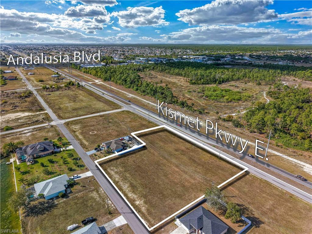 CAPE CORAL - Land