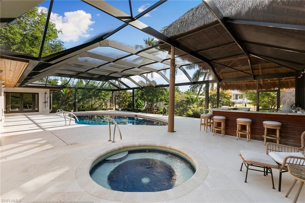 MARCO BEACH - Residential