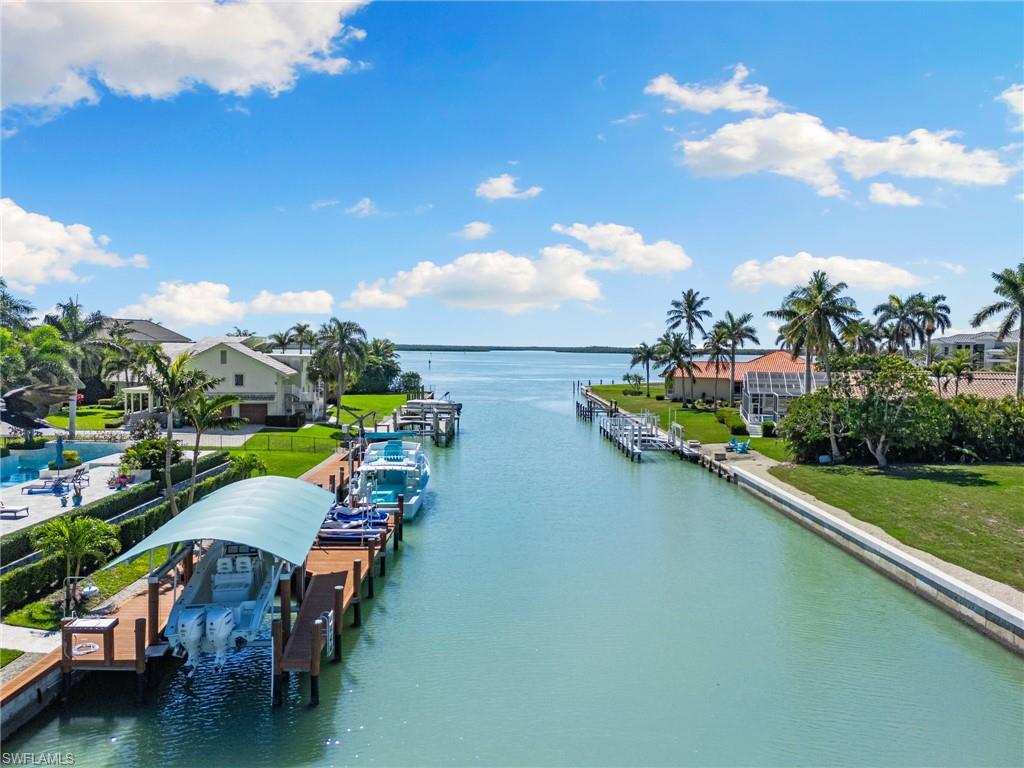 MARCO BEACH - Residential