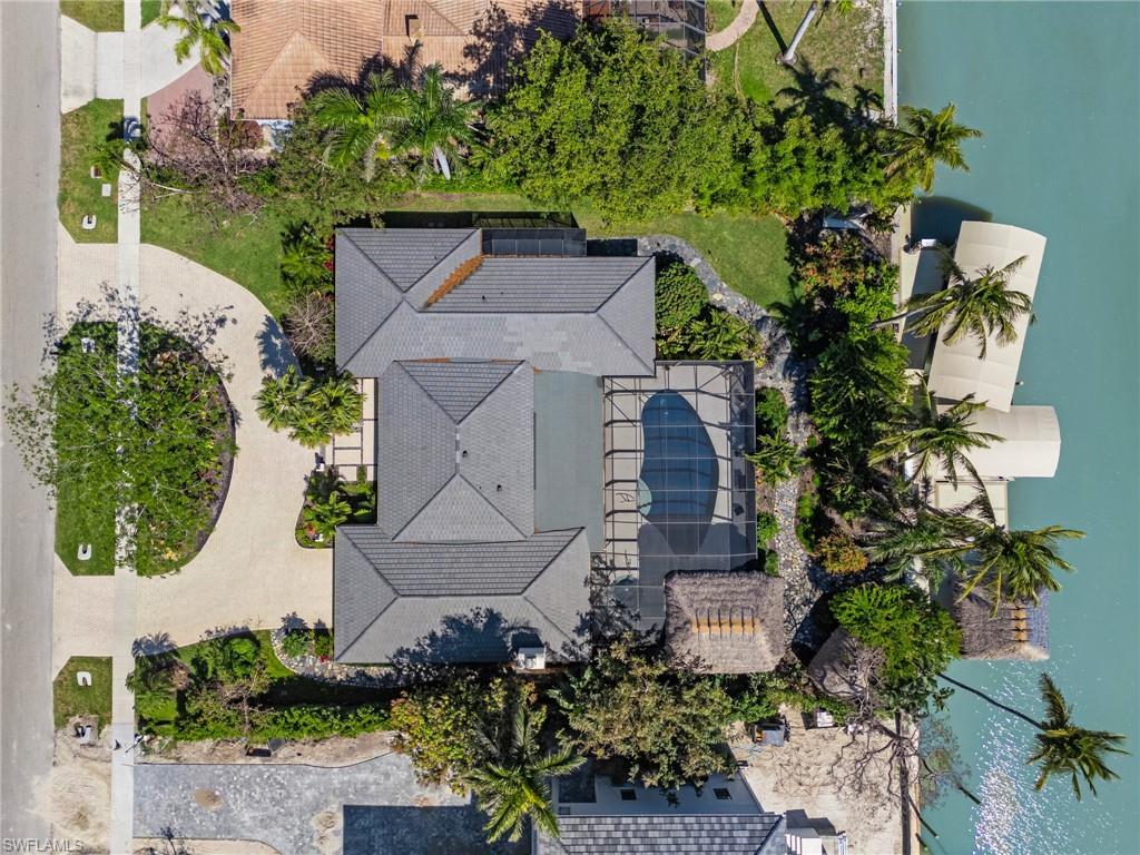 MARCO BEACH - Residential