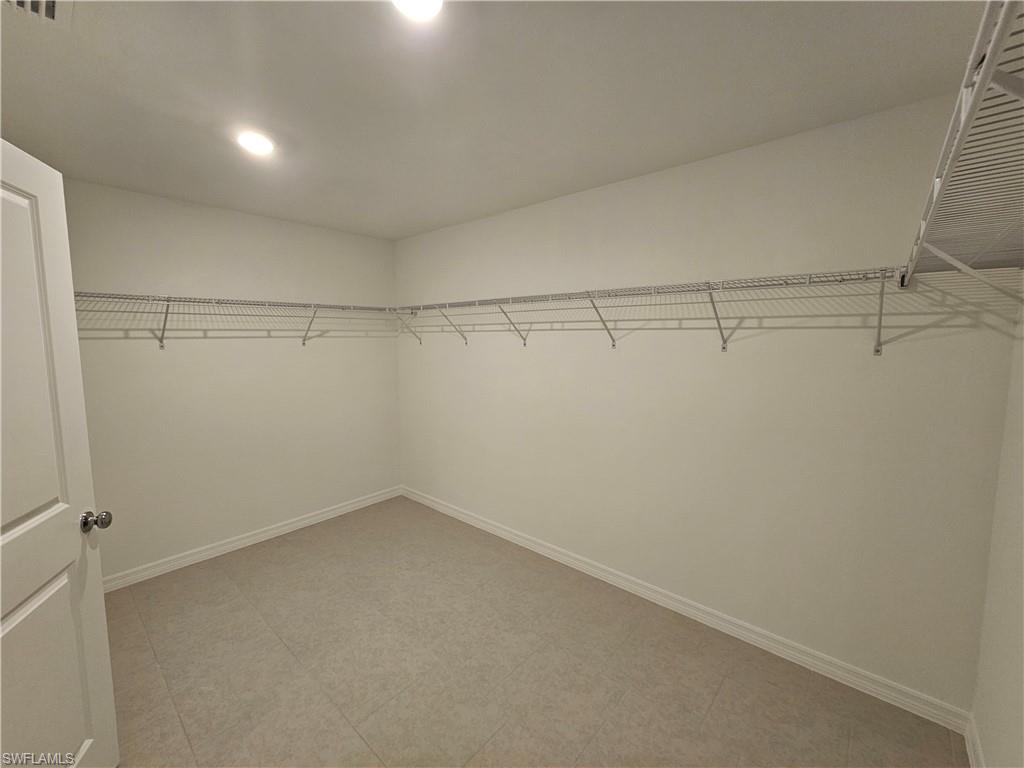 CRANE LANDING - Residential Lease