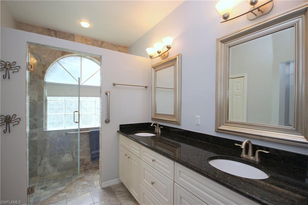 HIGHLAND WOODS - Residential