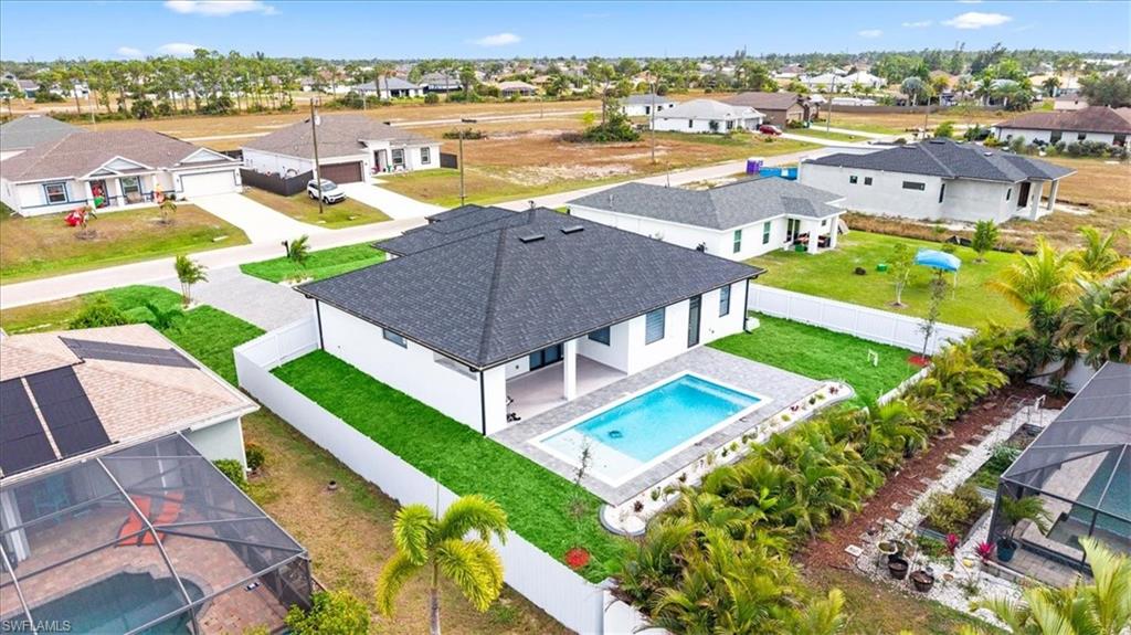 CAPE CORAL - Residential
