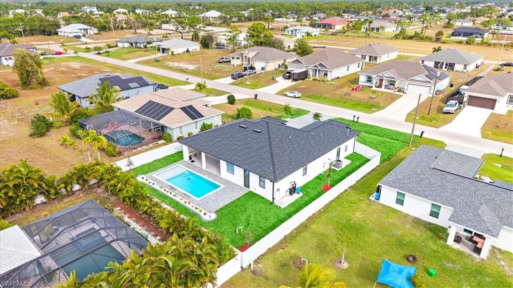 CAPE CORAL - Residential
