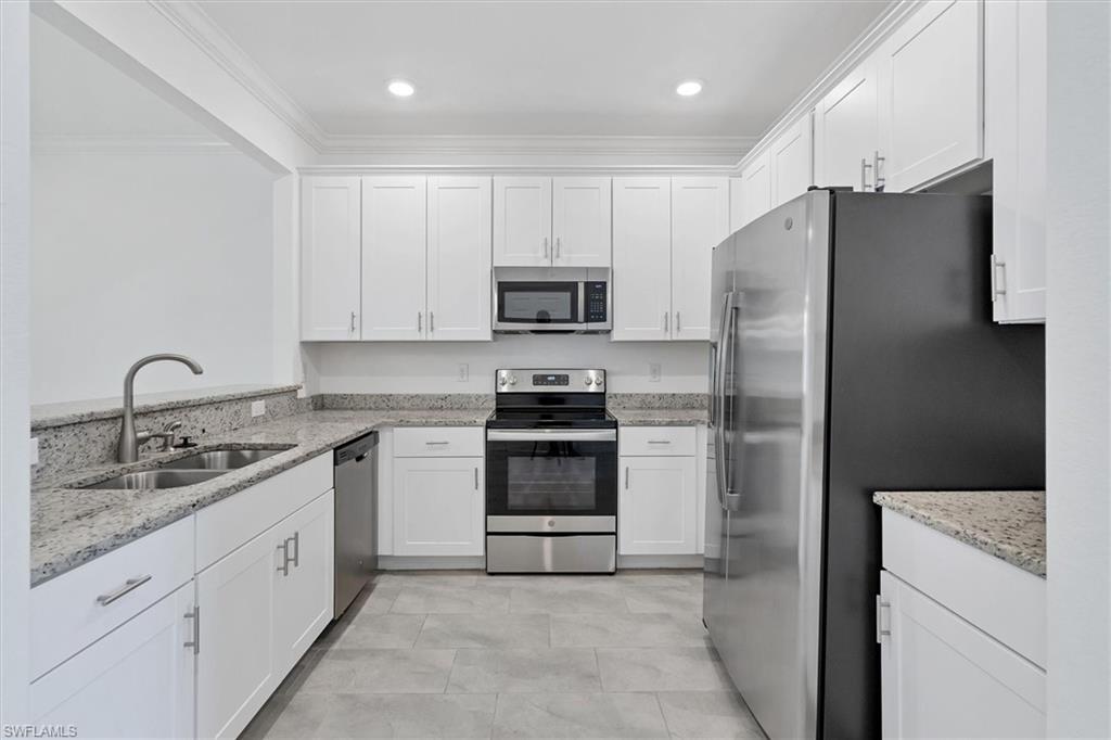 WESTHAVEN AT GATEWAY - Residential Lease