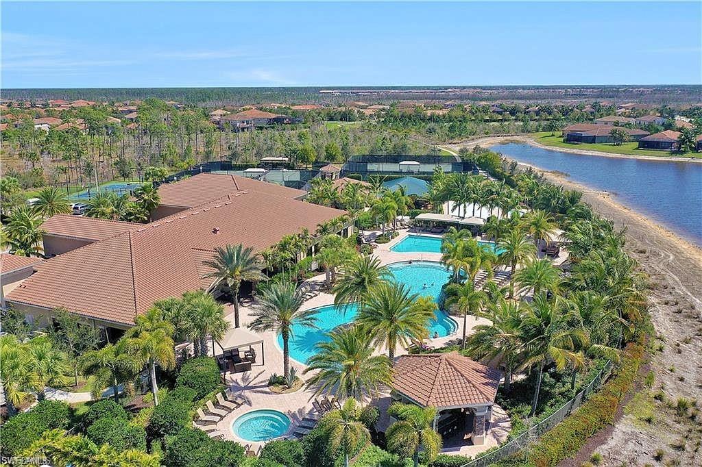 RIVERSTONE - Residential