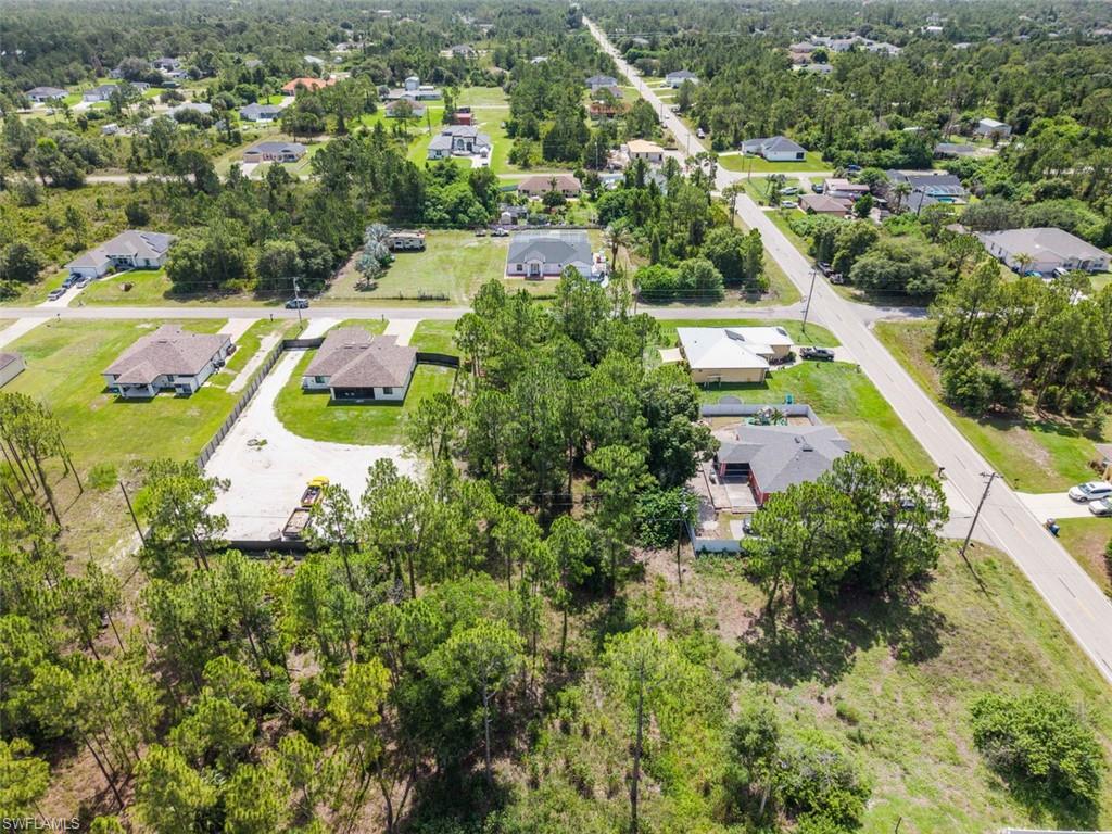 LEHIGH ACRES - Land