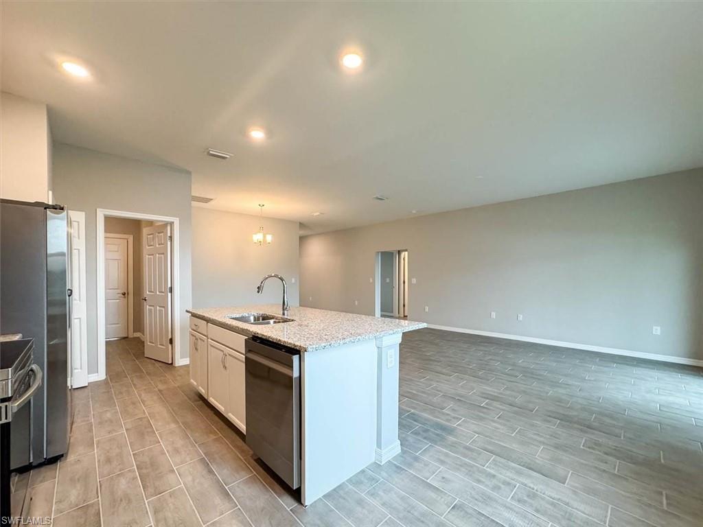 CAPE CORAL - Residential Lease