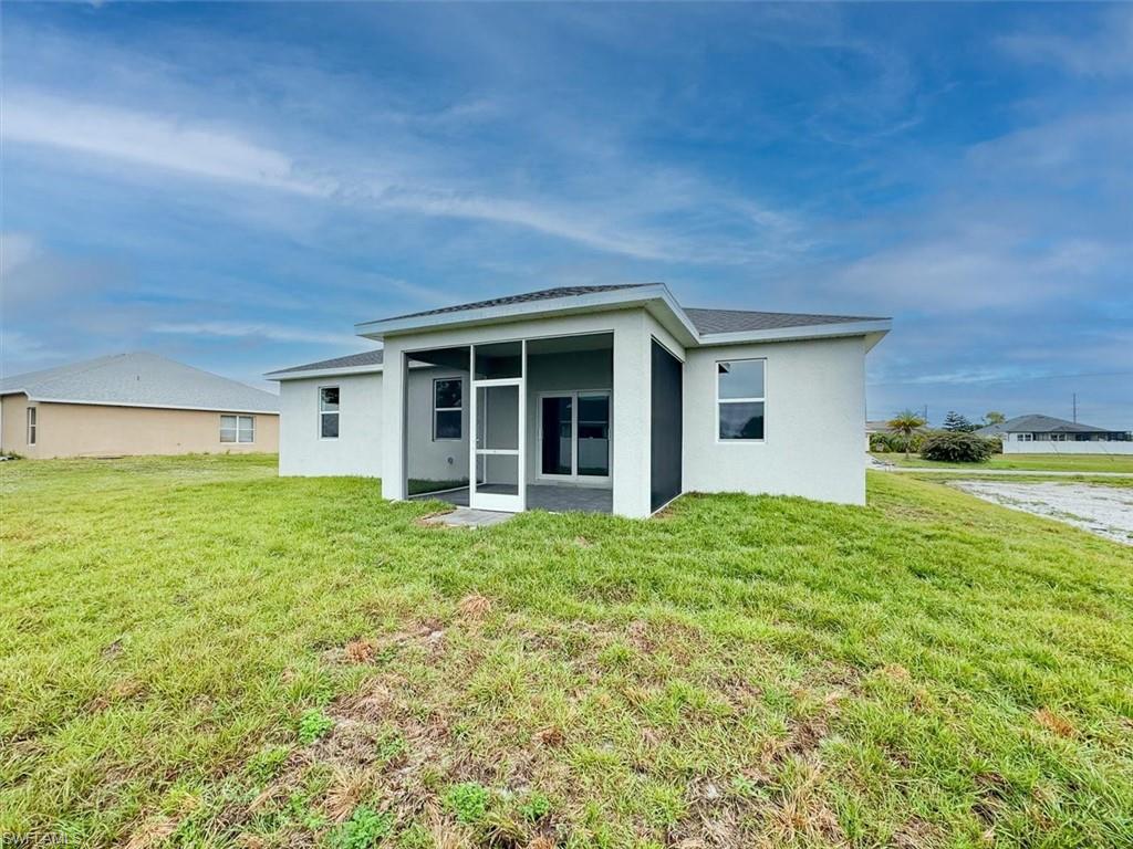 CAPE CORAL - Residential Lease