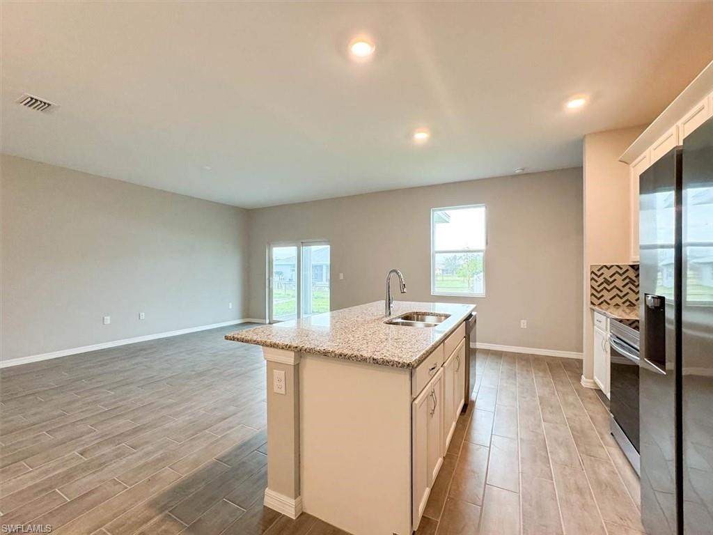 CAPE CORAL - Residential Lease