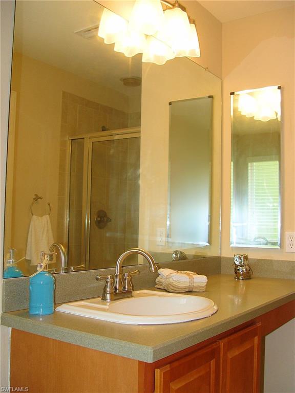BAYSHORE COMMONS - Residential