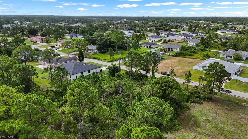 LEHIGH ACRES - Land