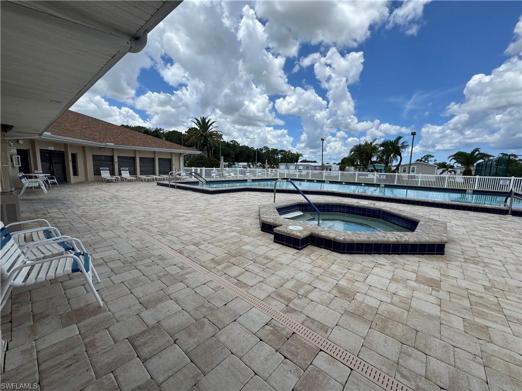 FOUNTAIN VIEW RV RESORT - Residential