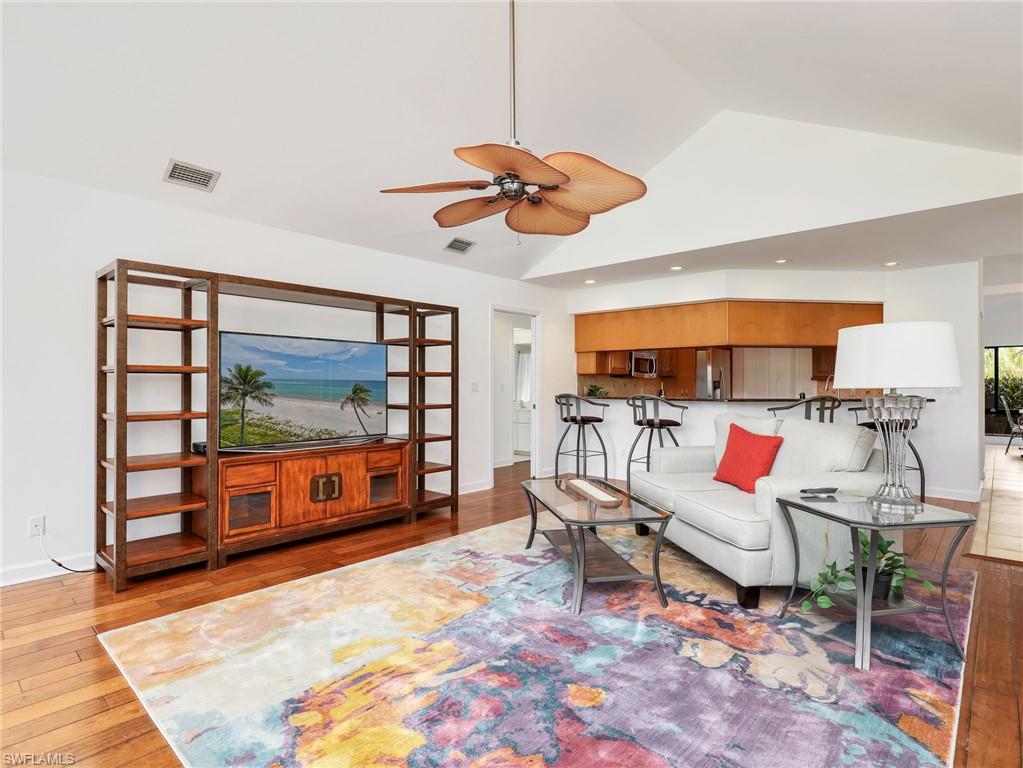 IMPERIAL GOLF ESTATES - Residential