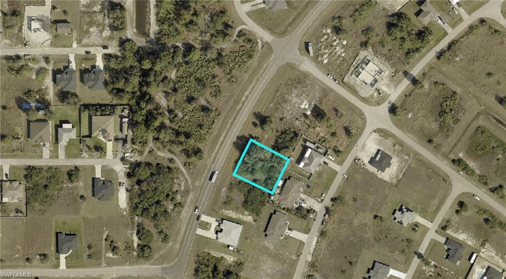 LEHIGH ACRES - Land
