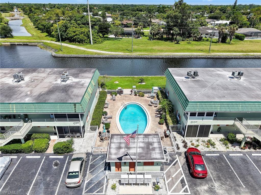 VALLEY STREAM COURT - Residential