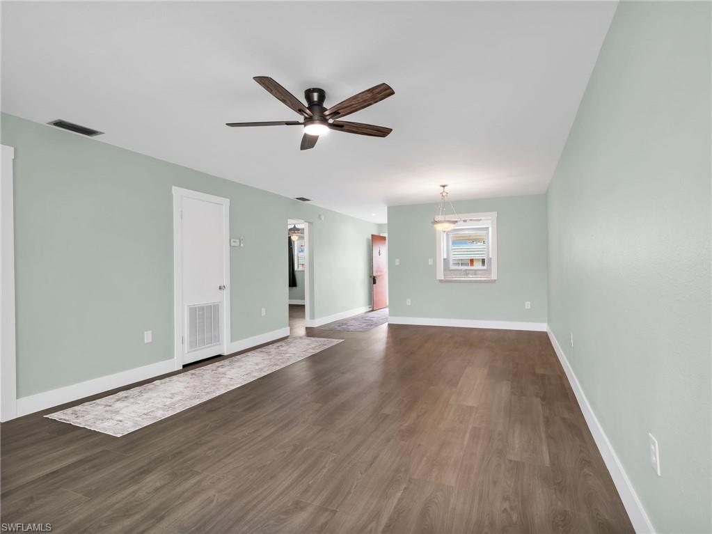 VALLEY STREAM COURT - Residential